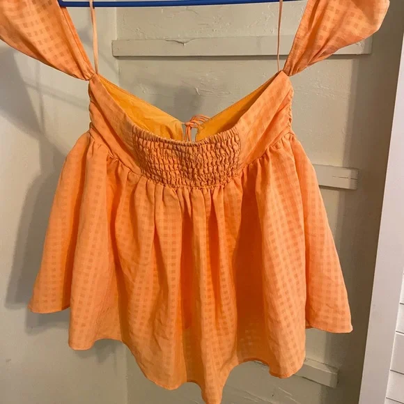 UO Flowy Blouse. Size S. - Picture 2 of 4